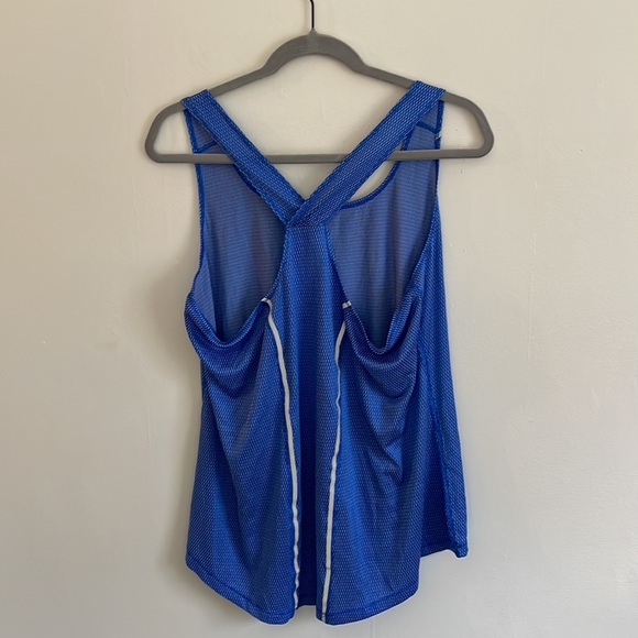 XL Blue Reflective Tank Top - Picture 5 of 7